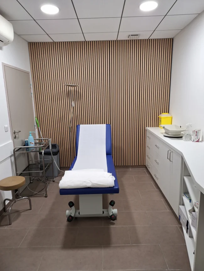 Associations de médecins, vente de parts dans cabinets de groupe NÎMES | Gard, Occitanie